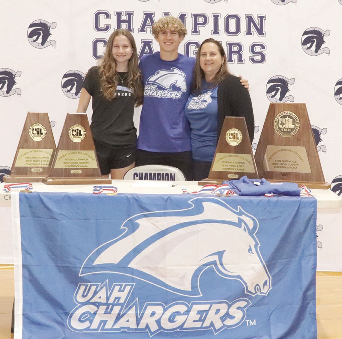 Dehart signs with University of Alabama in Huntsville