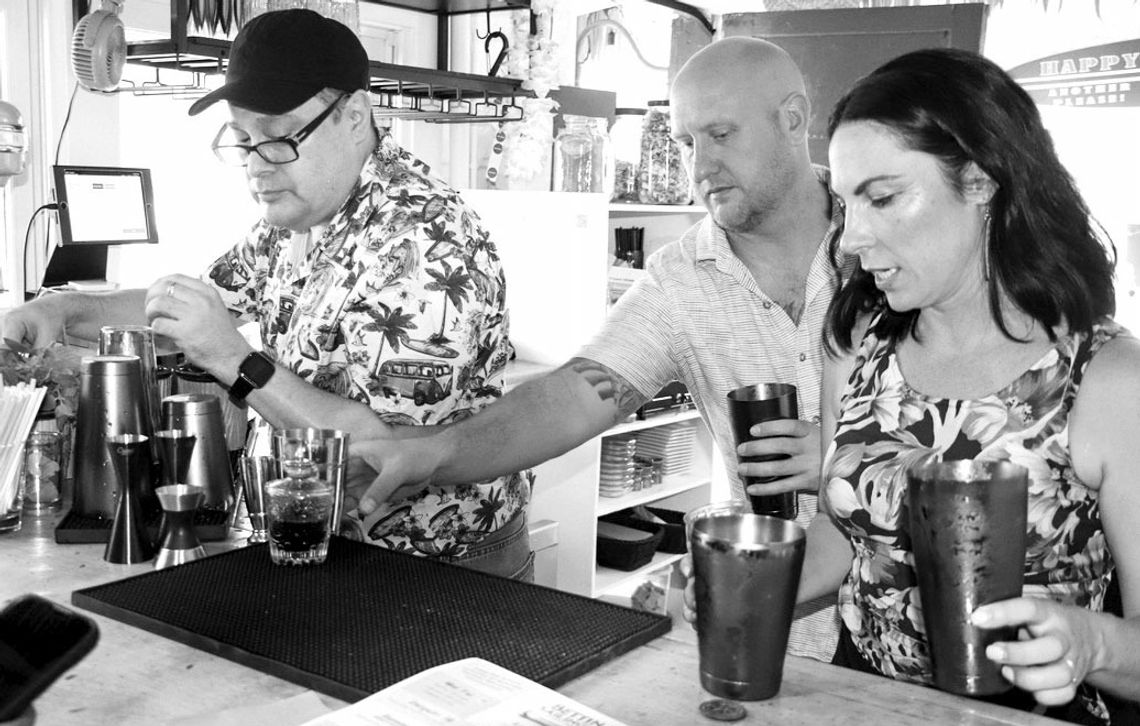 Duo sets sail with ‘Sailing Club’ pop-up on Main