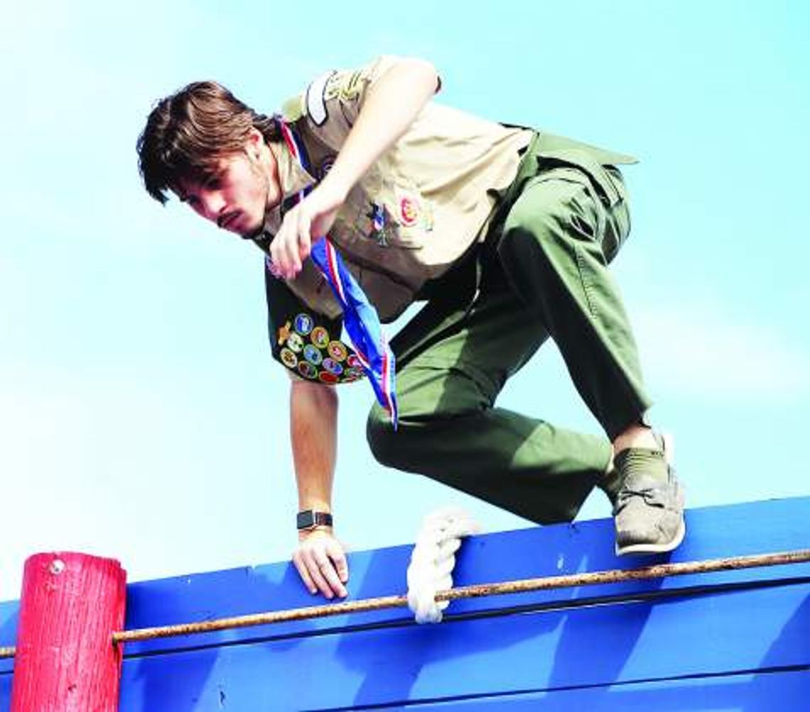 Eagle Scout clears obstacles