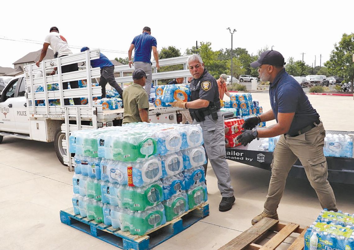 Fort Worth police, fire haul trucks stuffed with relief items to Boerne