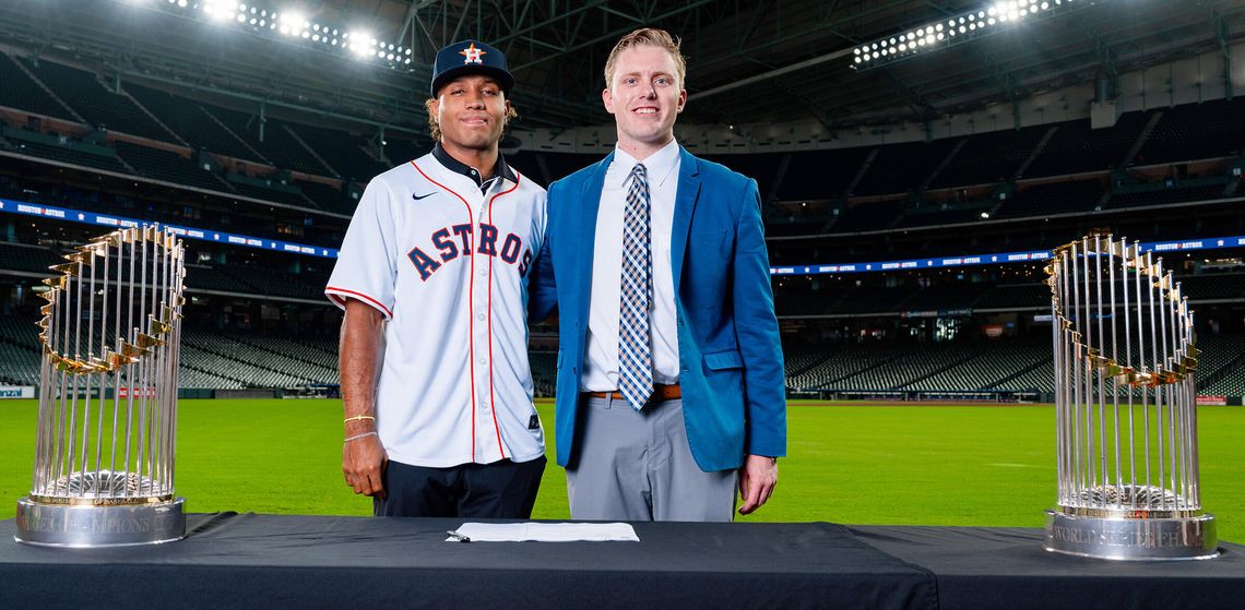 Galloway goes to the ’Stros; Johnson becomes Royal-ty Galloway goes to the ’Stros; Johnson becomes Royal-ty