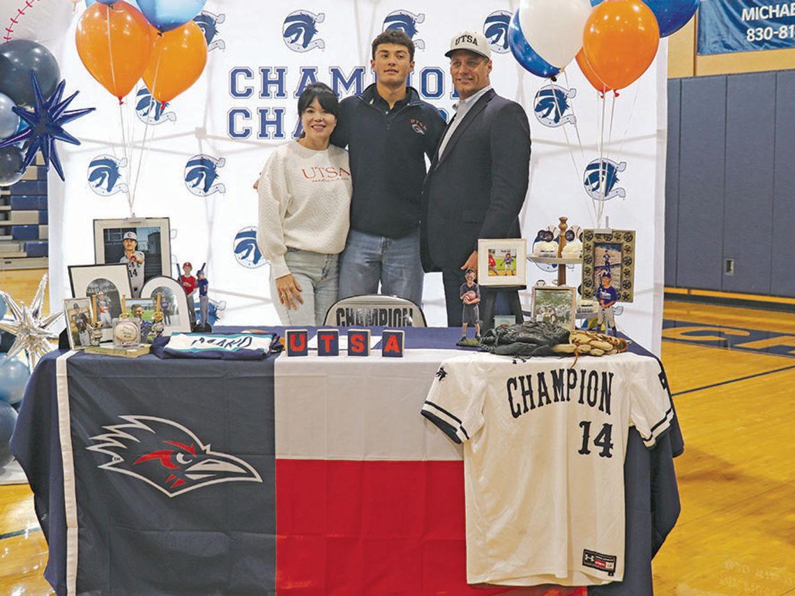 Garland Whitehead signs with UTSA