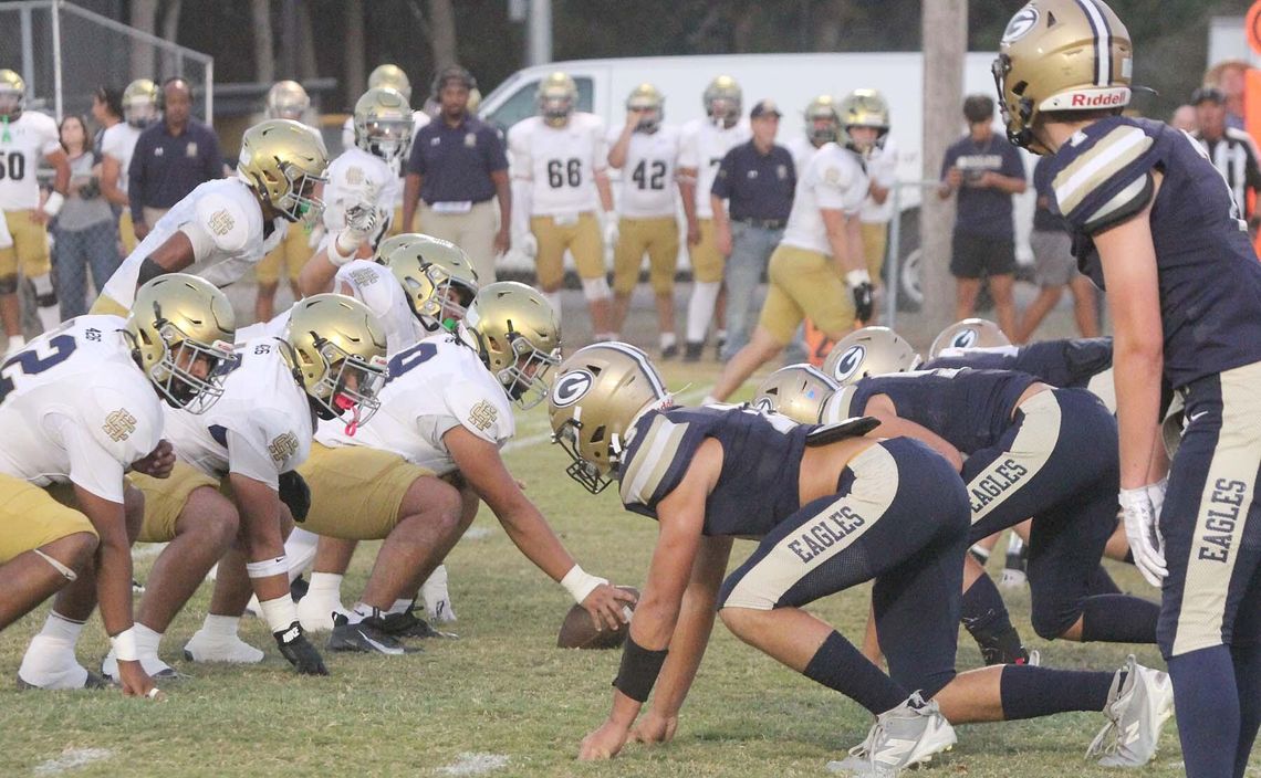 Geneva and Comfort come up short in Friday football