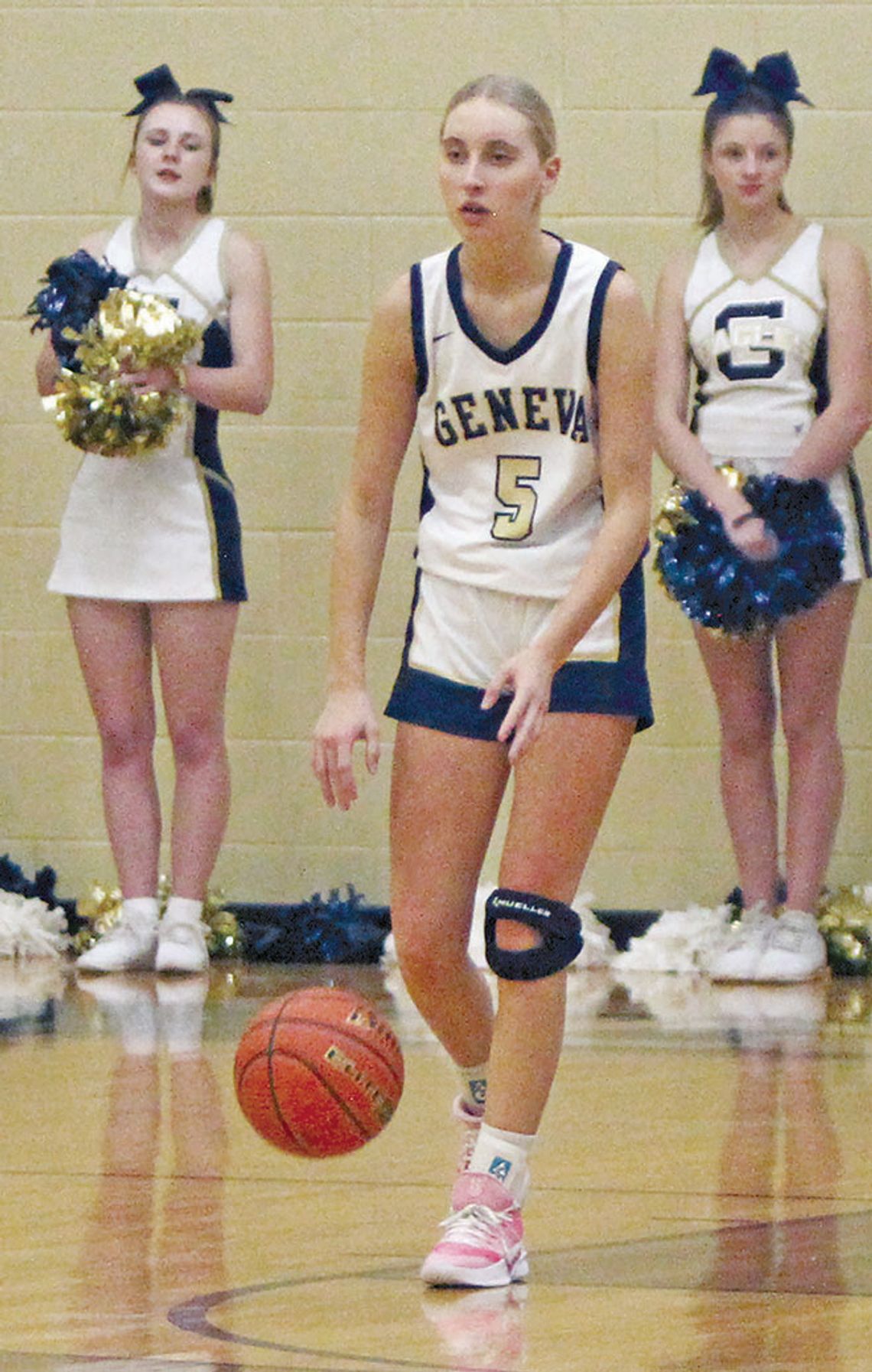 Geneva girls team falls to Squaws Geneva girls team falls to Squaws