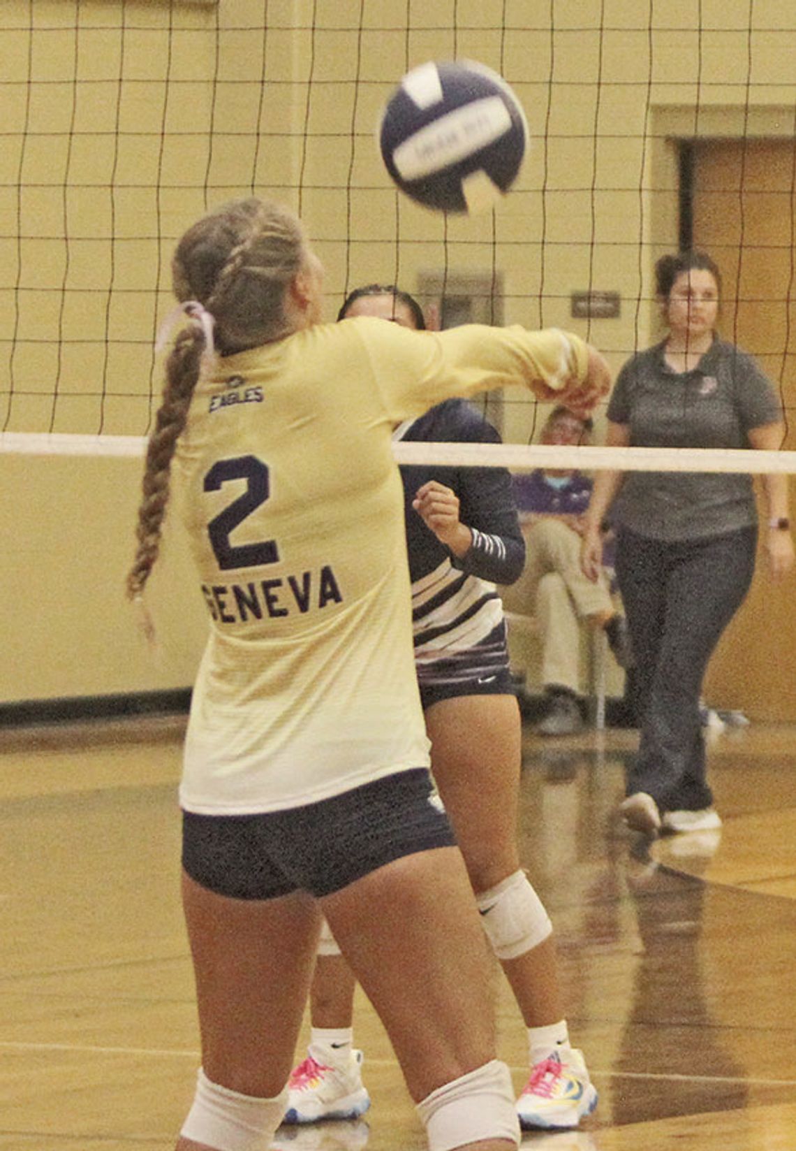 Geneva improves to 5-0 in district volleyball