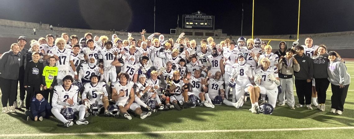 Greyhounds beat Mules in classic, 56-49 Greyhounds beat Mules in classic, 56-49