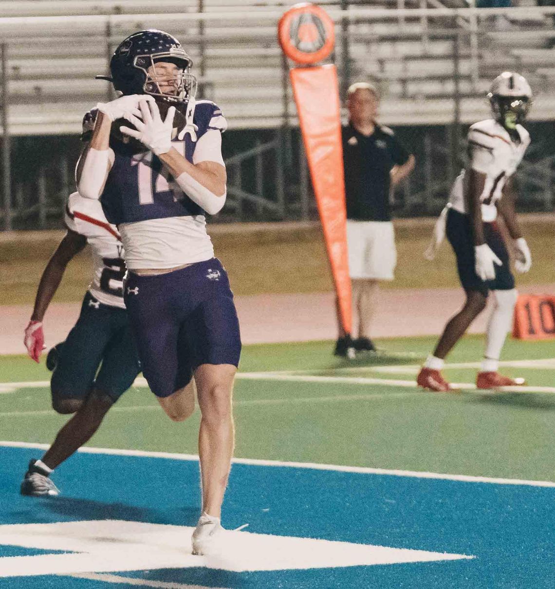 Greyhounds finally end game with Veterans Memorial, record a 49-7 victory