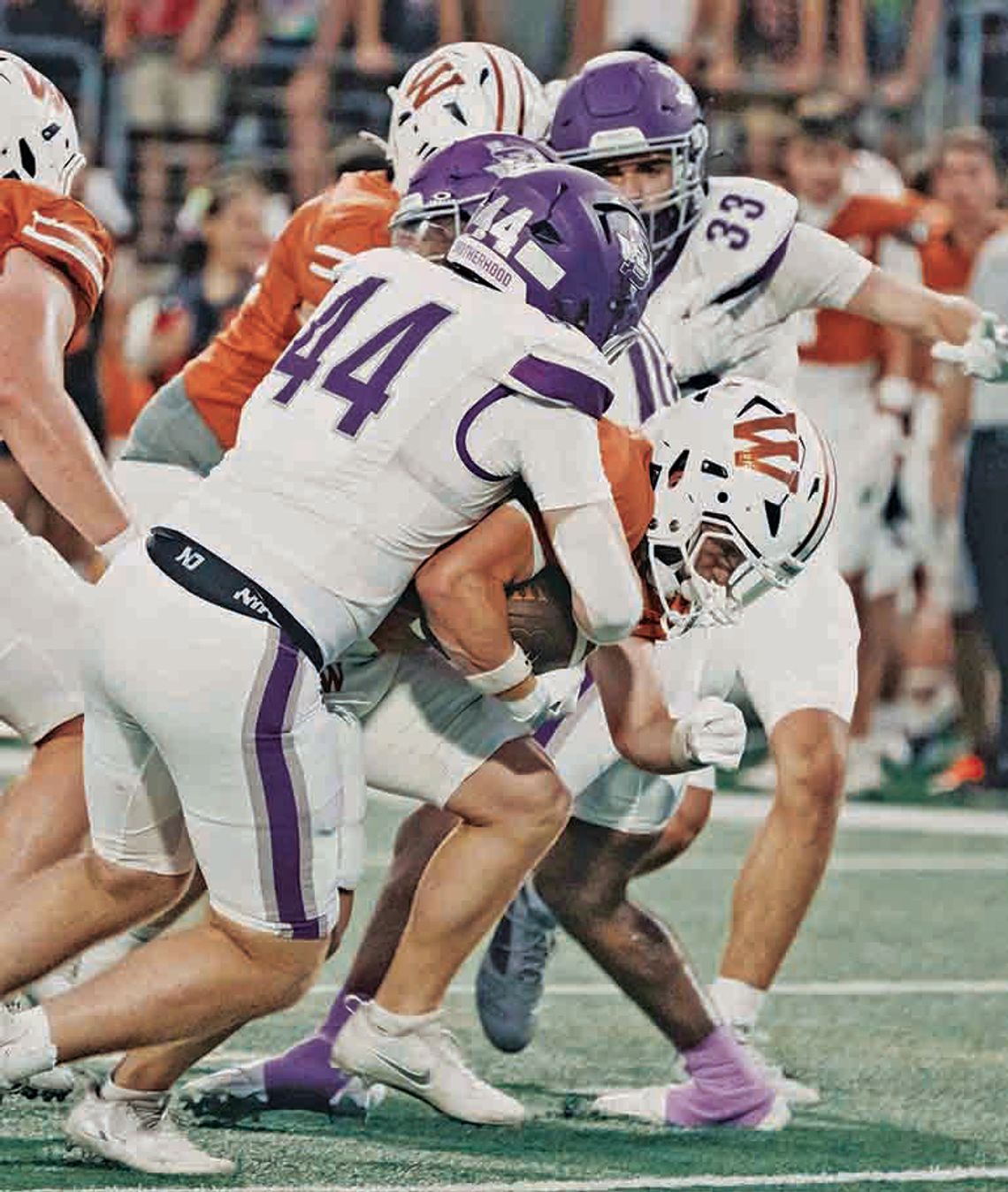 Greyhounds win first season opener since 2022