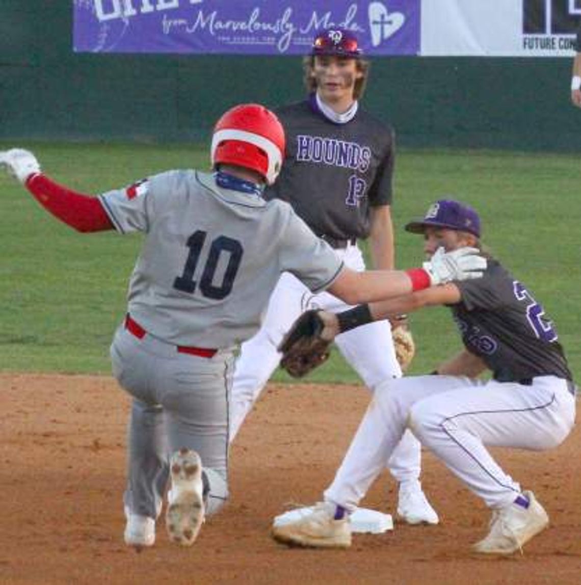 Hounds use long ball to tame Wolverines