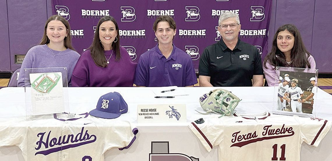 House signs with New Mexico Highlands University