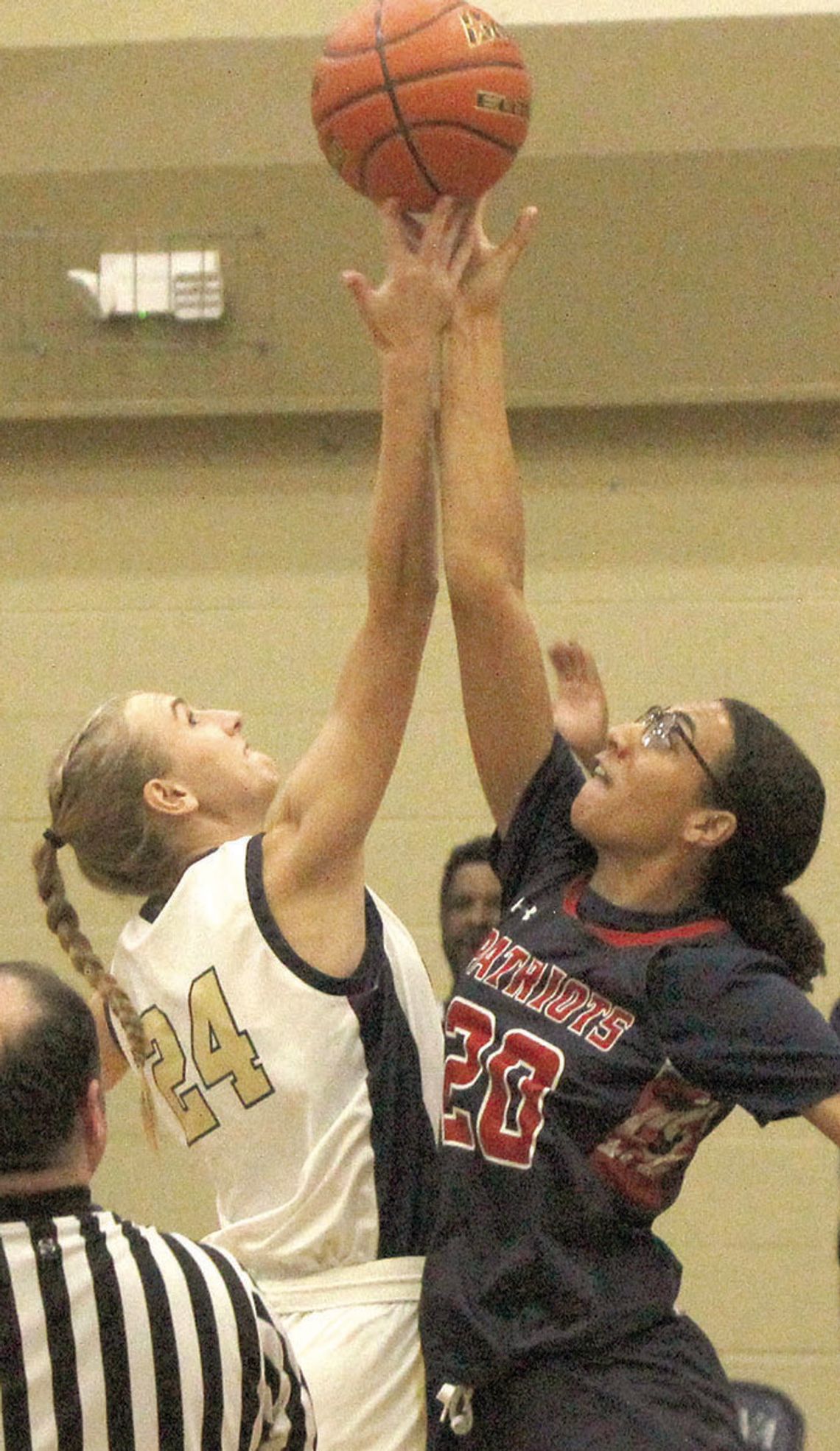 Lady Eagles earn non-district victory over Gloria Deo