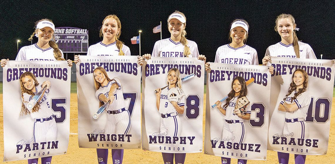 Lady Greyhounds fall in season finale to Unicorns