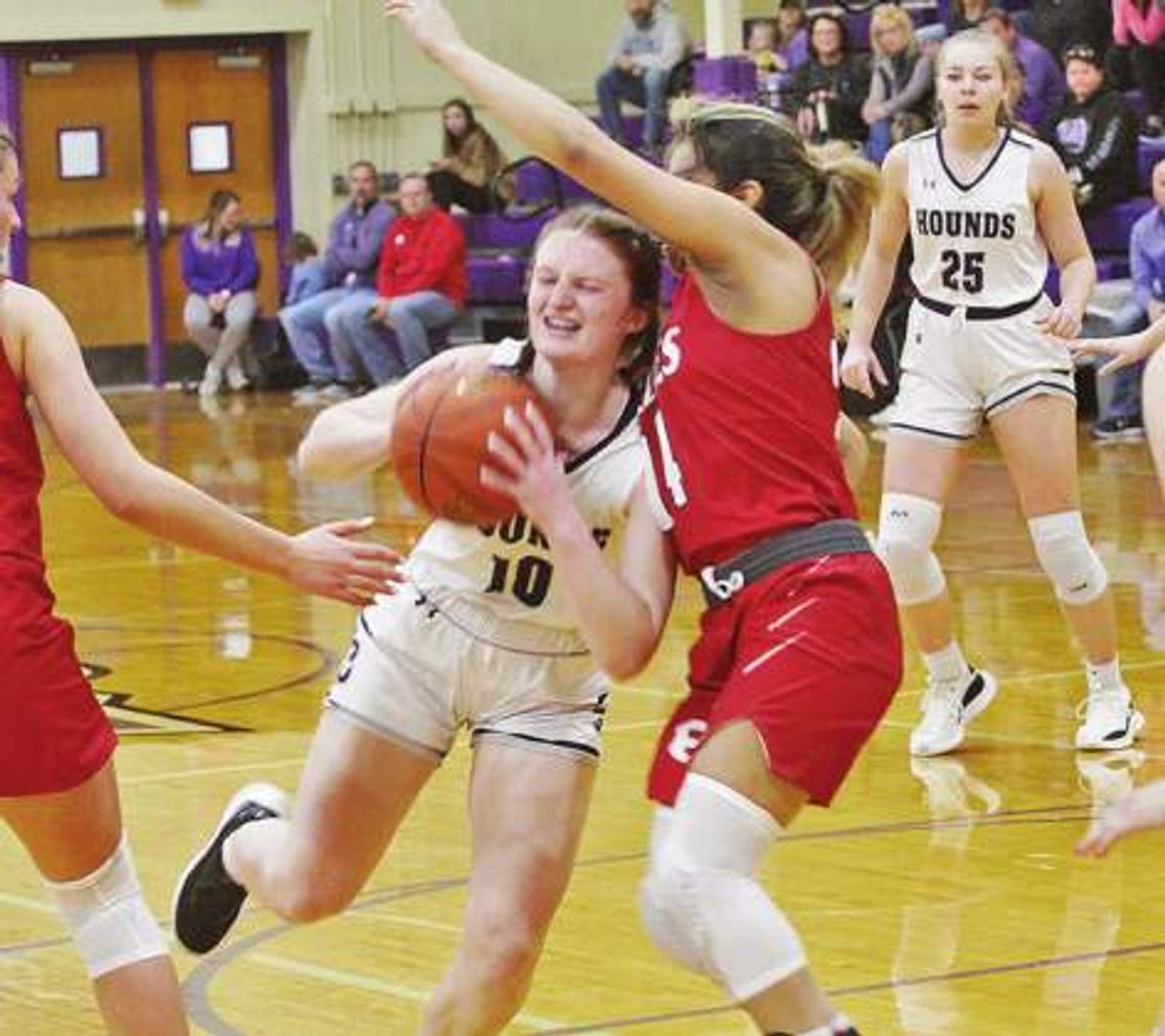 Lady Greyhounds rally to defeat No. 3-ranked Fredericksburg