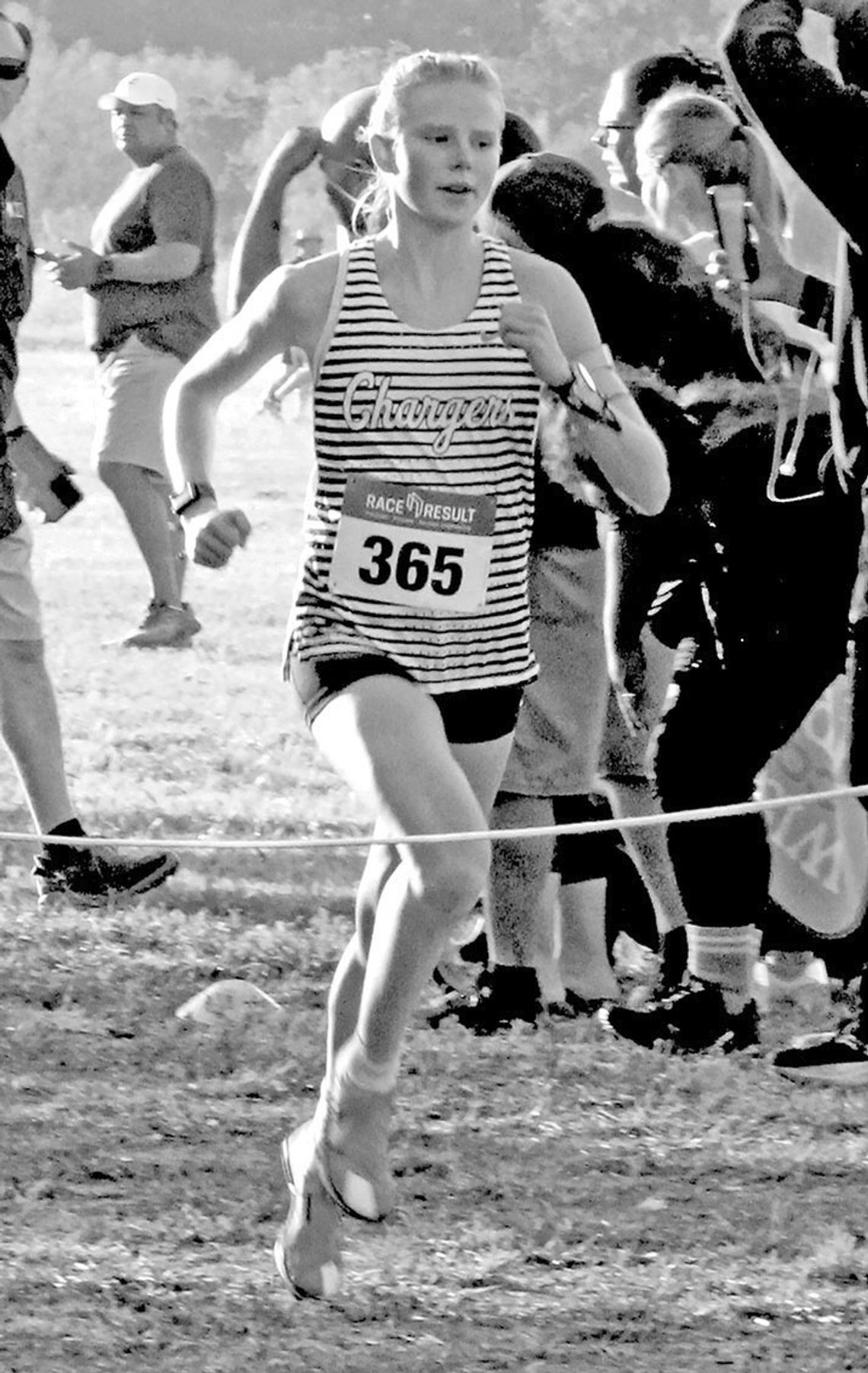 Leachman commits to run at Stanford University