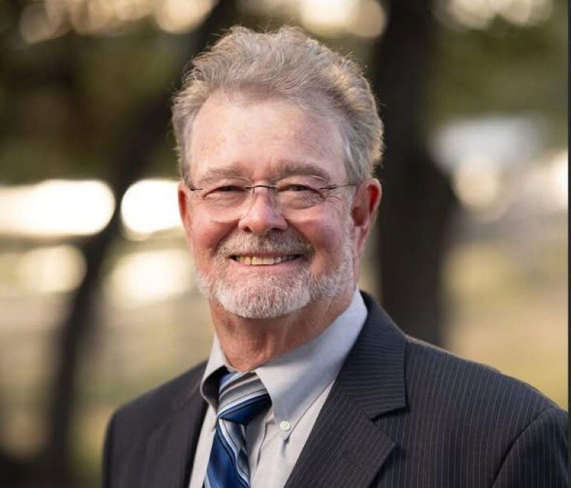 Luckey, county judicial candidate and political activist, dies