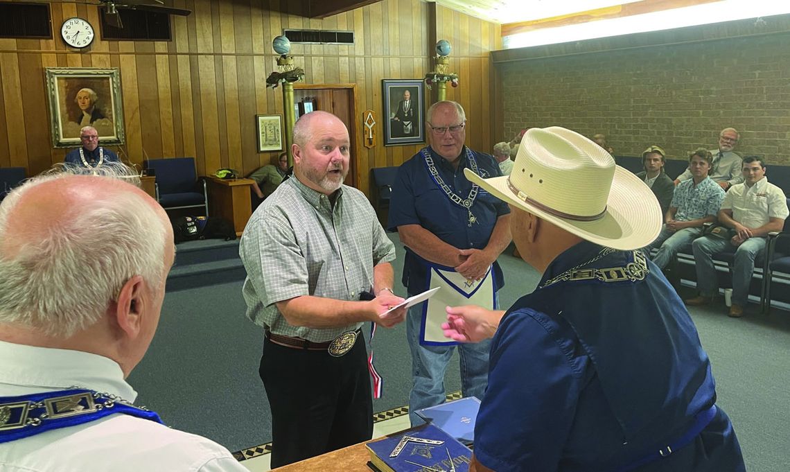 Masonic Lodge honors Champion’s Vick with Lamar Medal of Excellence