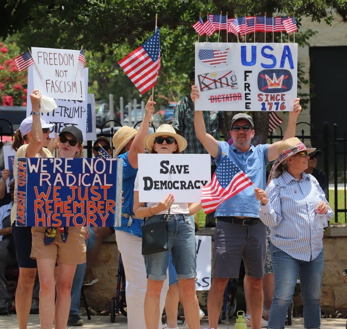 ‘No Kings’ rally in Boerne exceeds organizers' expectations
