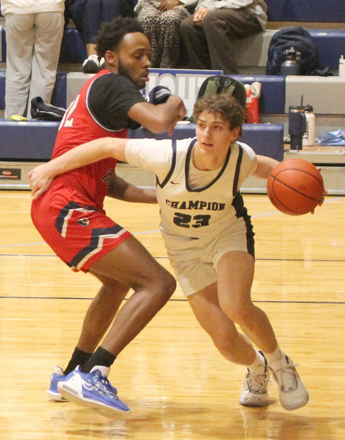 Logan Scott (23) gets around a Veterans Memorial defender during Tuesdays contest for first place in District 26-5A. Star photo by Kerry Barboza