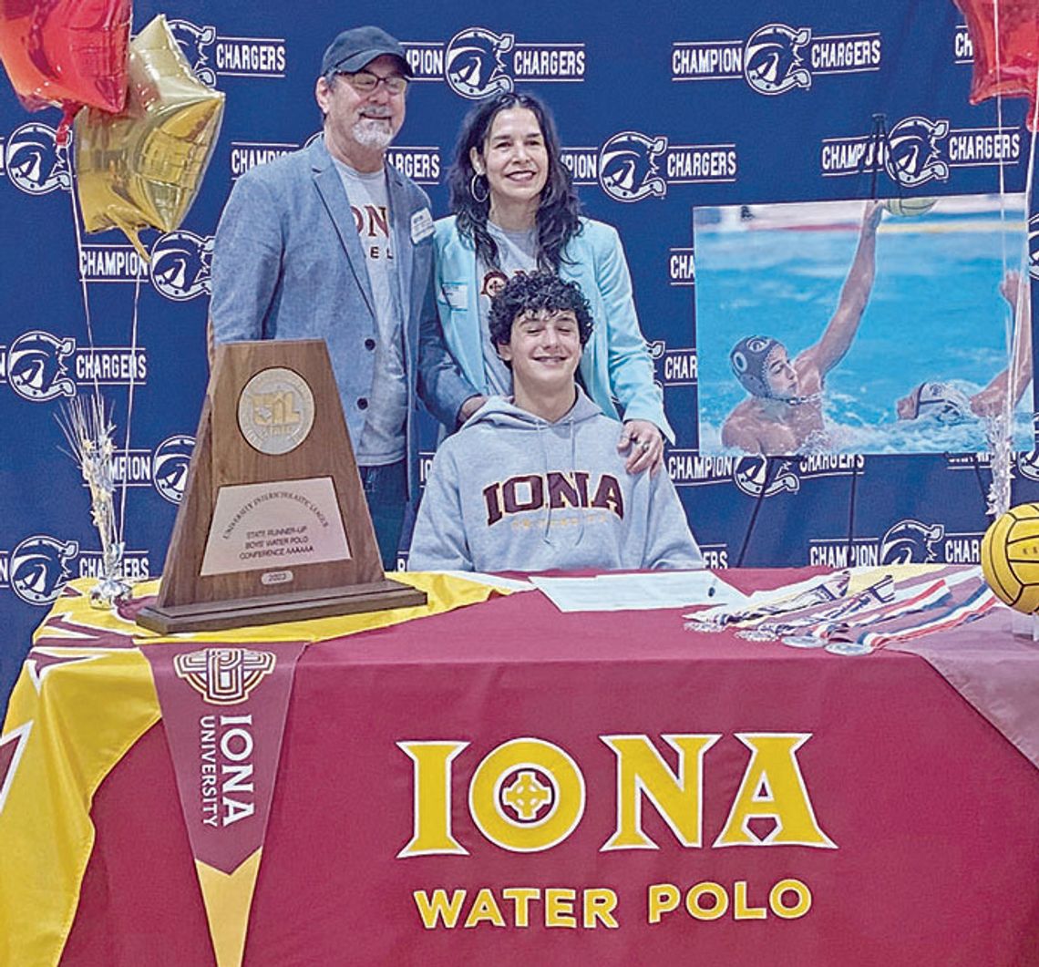 Perez Puente signs with Iona University