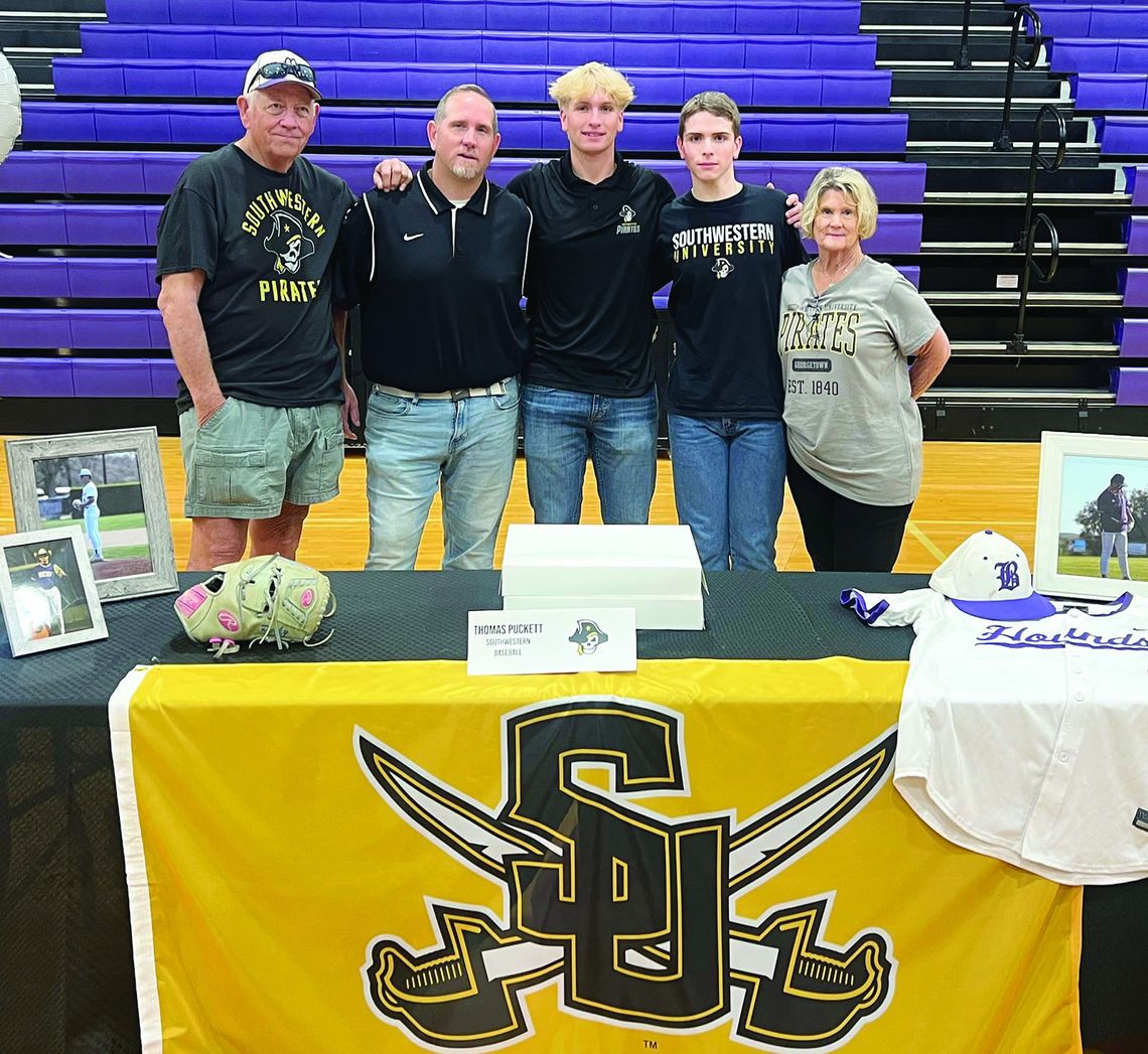 Puckett signs with Southwestern University