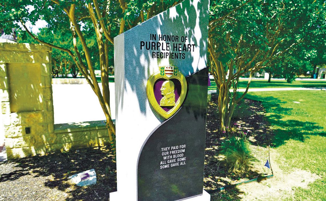 Purple Heart monument erected in Veterans Plaza