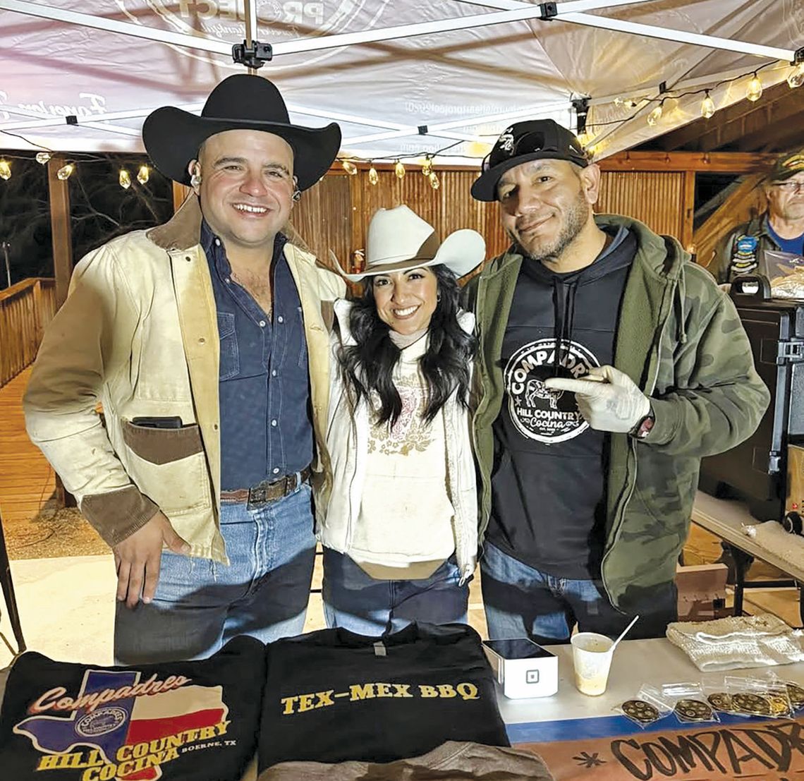 Savoring flavor: Compadres avoring flavor: Compadres  takes inaugural chili cookoff