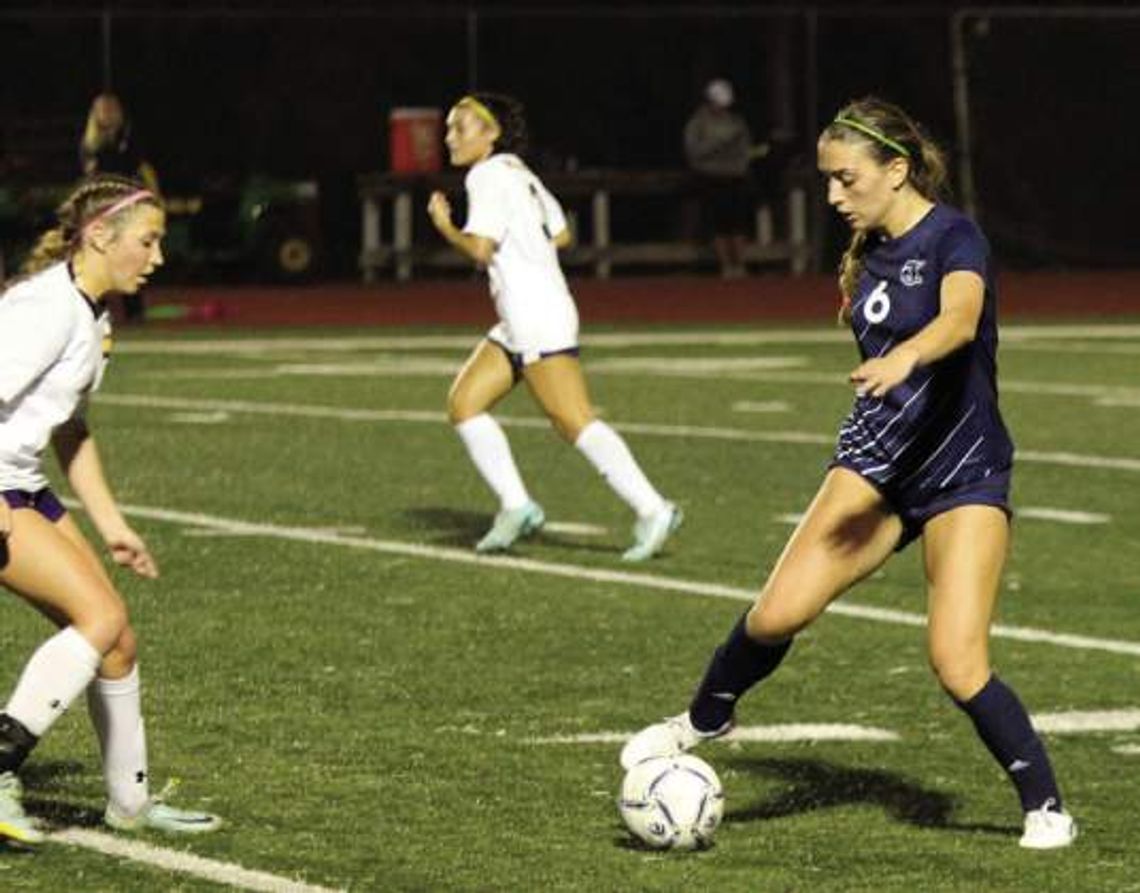 Smithson Valley shuts out Champion girls