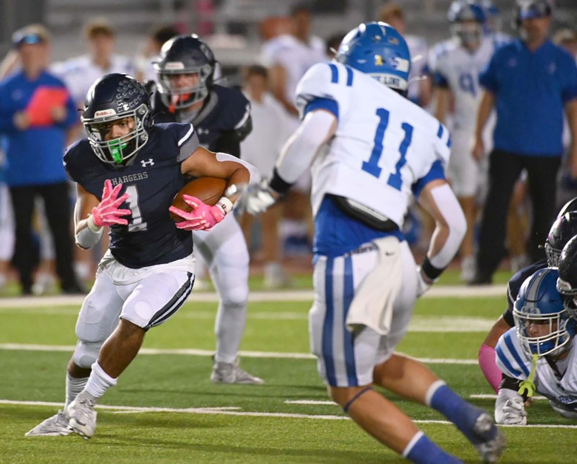 Unicorns defeat Chargers, Greyhounds roll and Geneva falls to NB Christian on Thursday