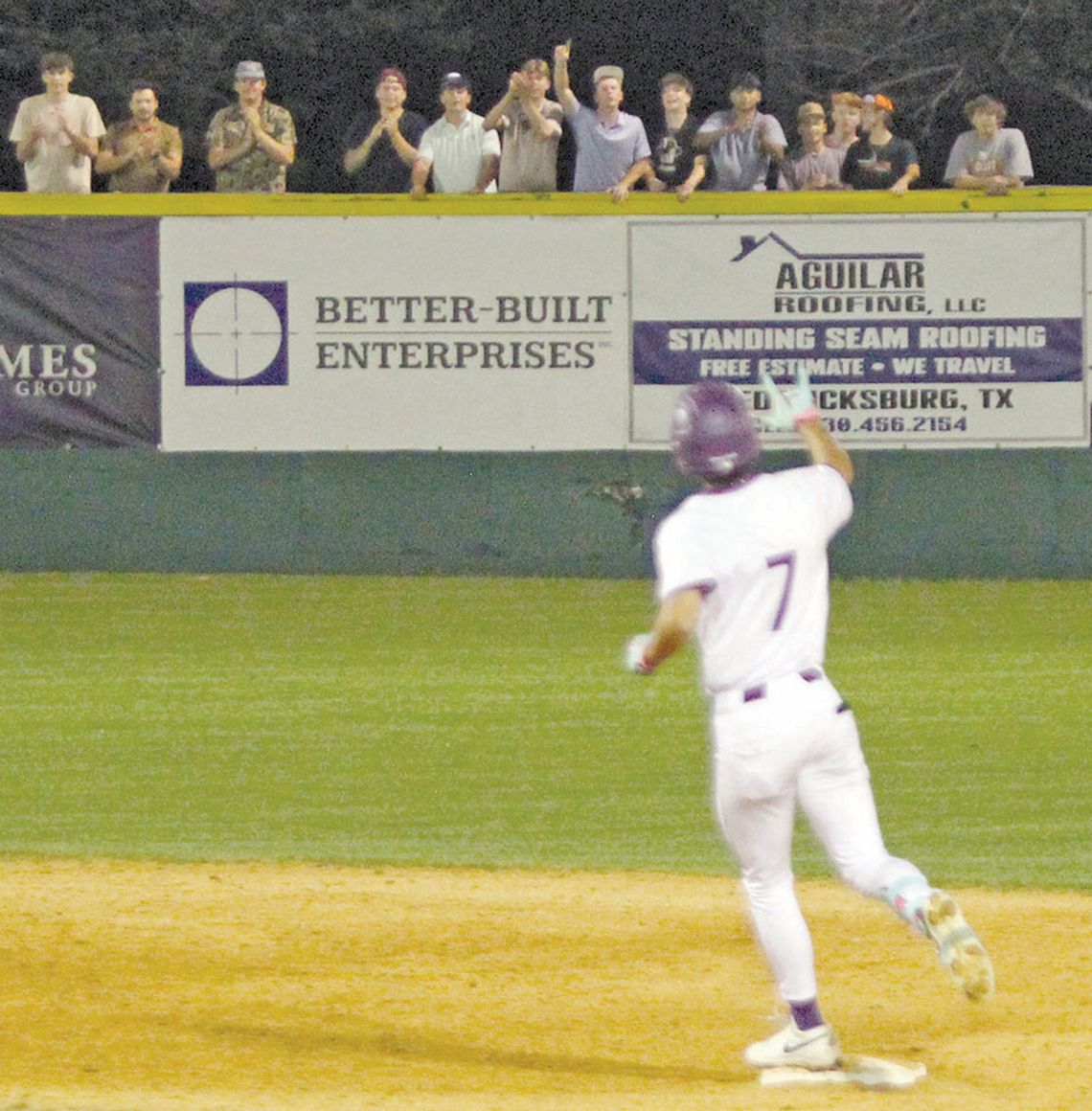 Unicorns eliminate Greyhounds from playoff contention