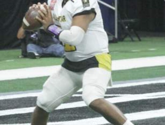 Boerne High’s Rashawn Galloway threw for a touchdown pass in Saturday’s All-Star game in the Dome.