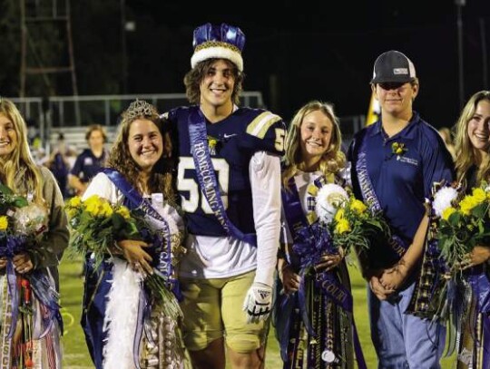 From left to right: sophomore representatives Duke John Kelly Chisholm and Duchess Francesca Dacy, senior