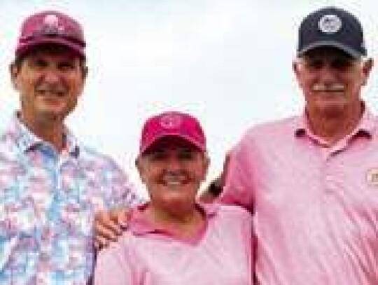 Ron Bowman, Tammy Howell and Frank Cohen tied for 6th place at 11-under par.