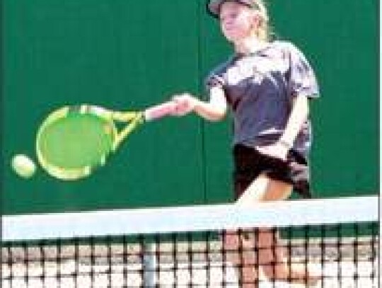 Boerne High’s Paige Roberts and the rest of the Greyhound tennis team were in Mason Wednesday for a non-district match. </br> Star photo by Kerry Barboza